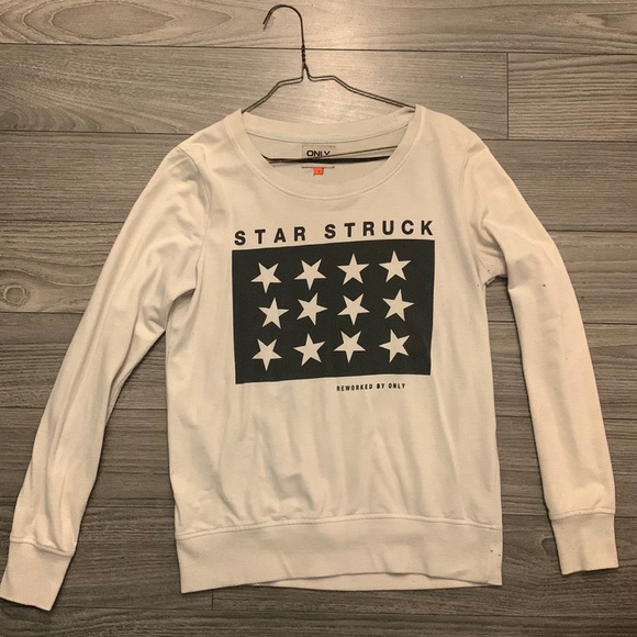2000’s Only brand crew neck - Picture 1 of 1